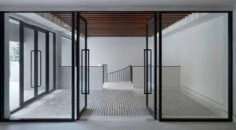 Black Glass Sliding Internal Doors factory